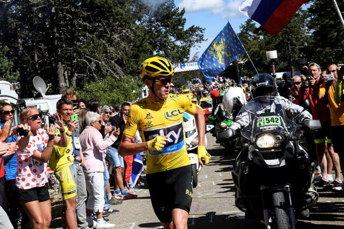 Tour de France, Stage12 - Froome running up Mont Ventoux